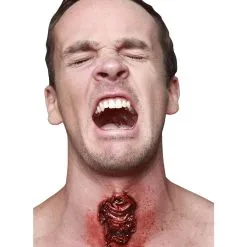 Luftröhrenschnitt Latexapplikation